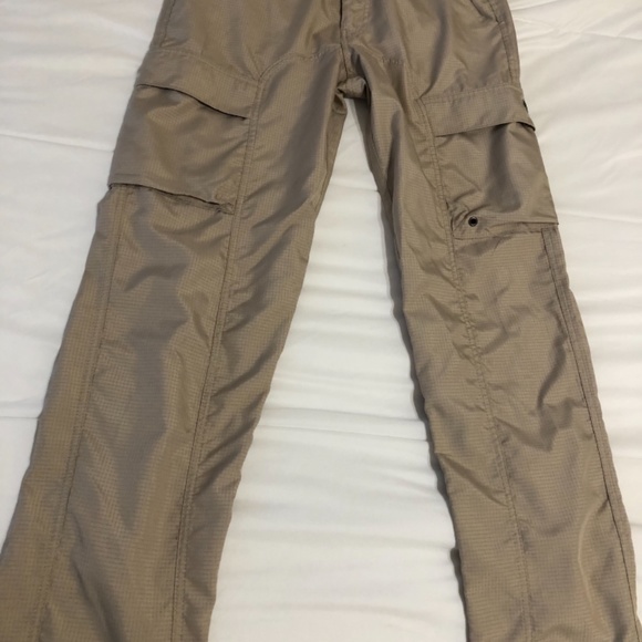 Mossy Oak cargo fishing pants, 30x30 - Picture 2 of 6